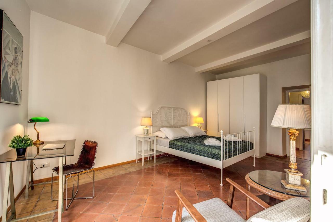 Campo Di Fiori 2 Bedroom Via Giulia Rome Exterior photo